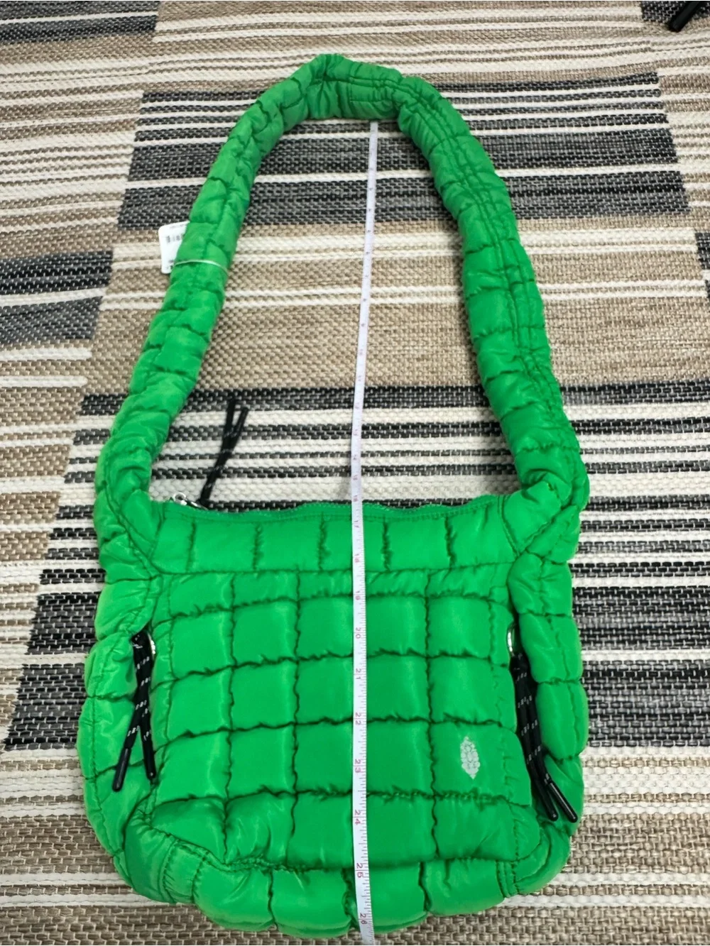 Free People FP Movement Quilted Baby Carryall Sling Bag Kelly Bag Puffy Sporty